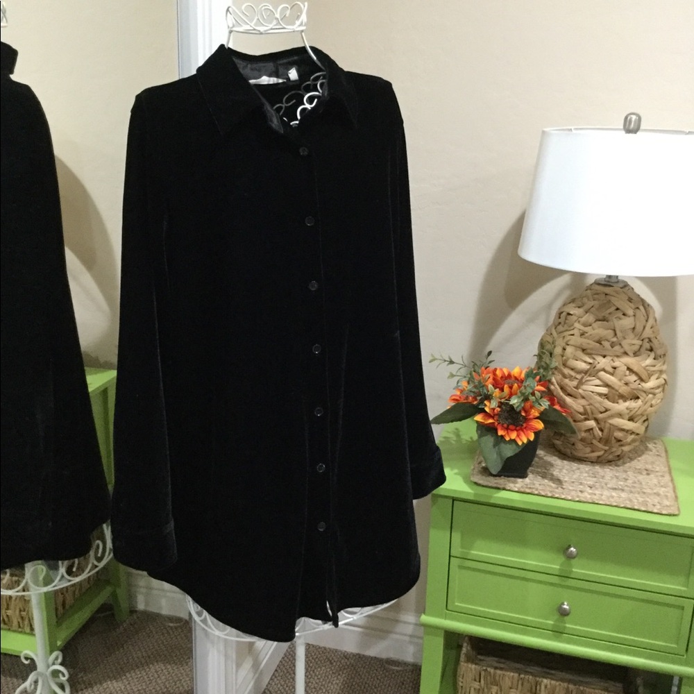 Soft Surroundings Black Velvet Boyfriend Shirt
